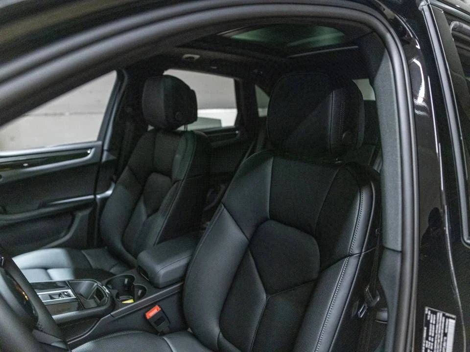 2026 Porsche Macan (95B), 5/20