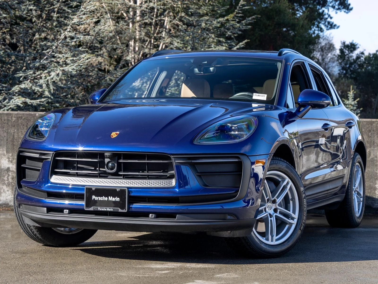 Porsche Macan (95B) · Gentian Blue Metallic · Indigo Auto Group