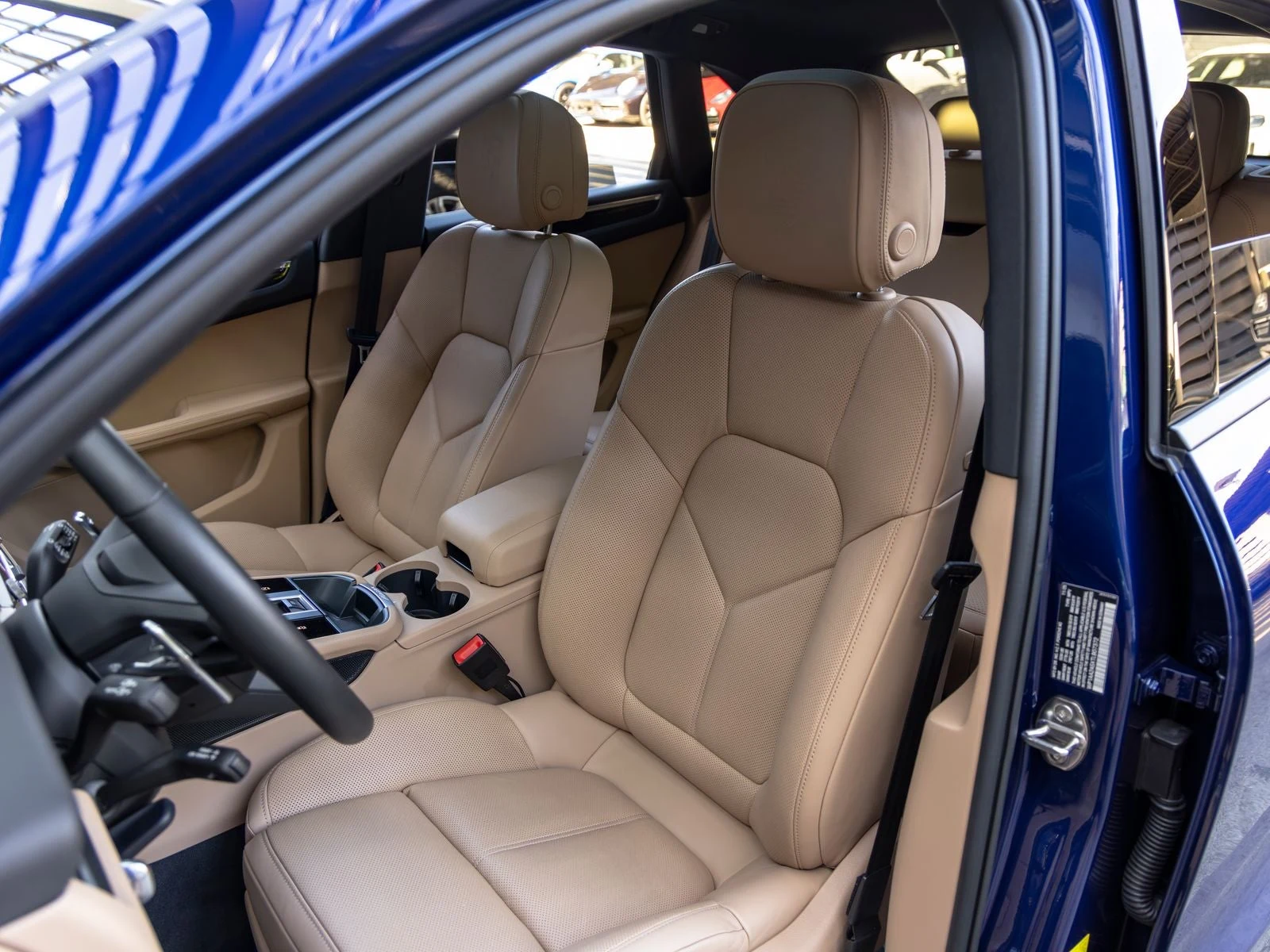 2026 Porsche Macan (95B), 5/20