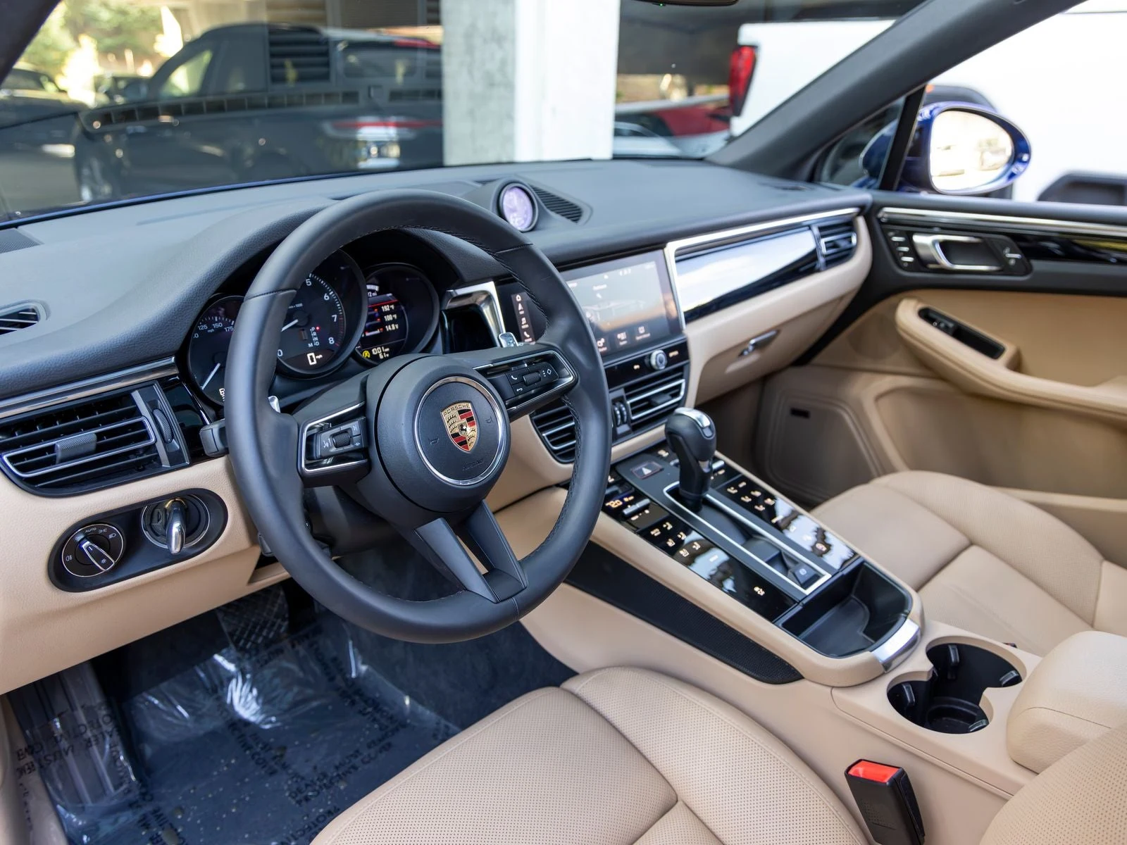 2026 Porsche Macan (95B), 4/20