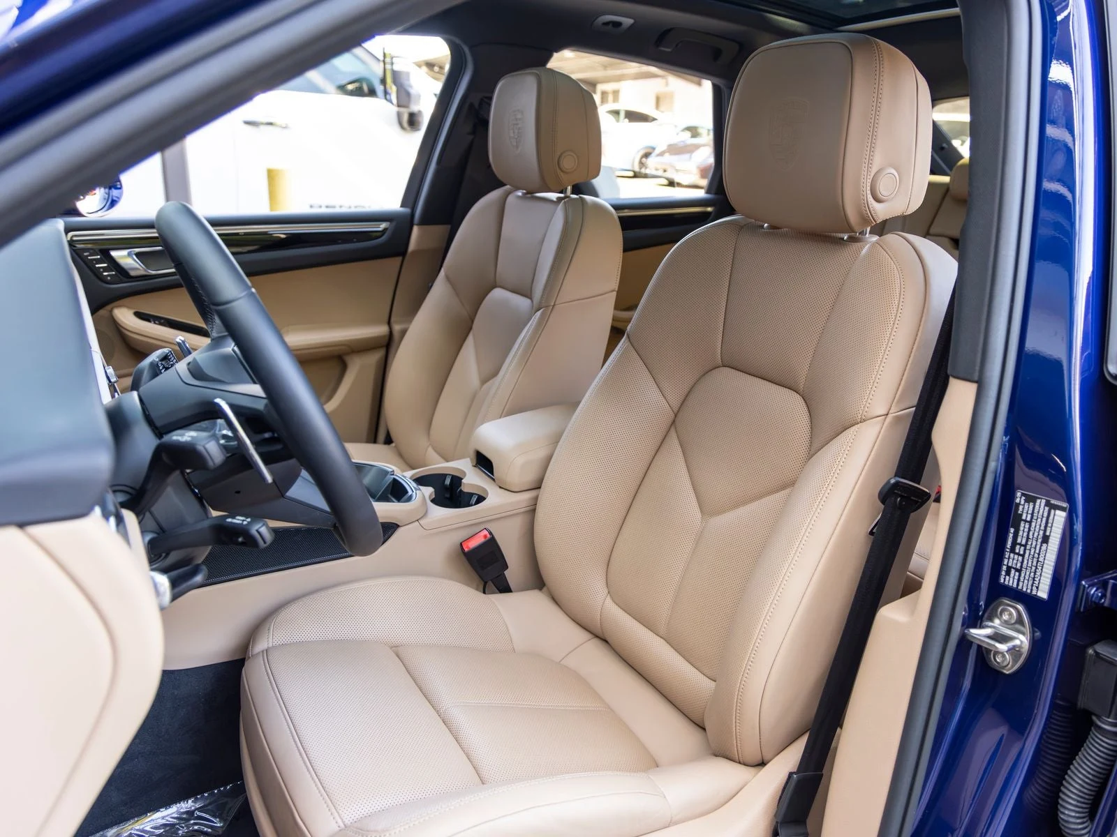 2026 Porsche Macan (95B), 5/20
