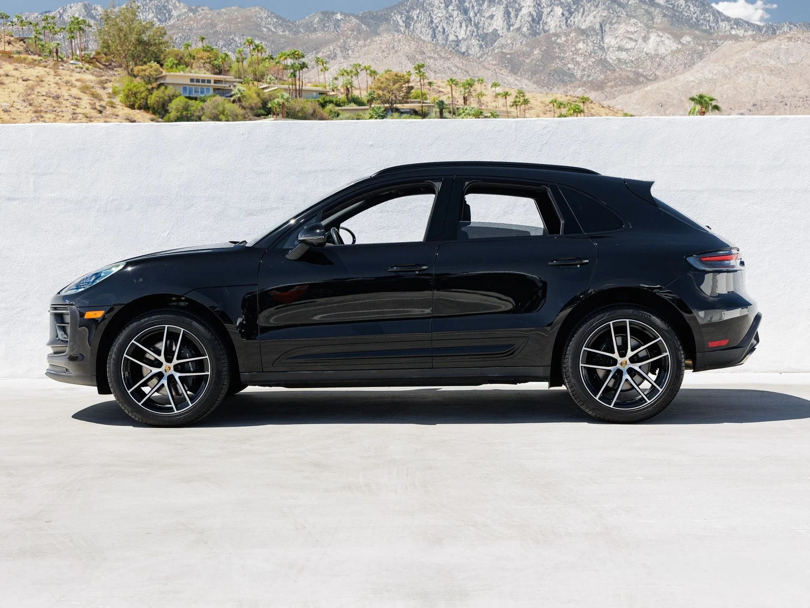 2026 Porsche Macan (95B), 2/20