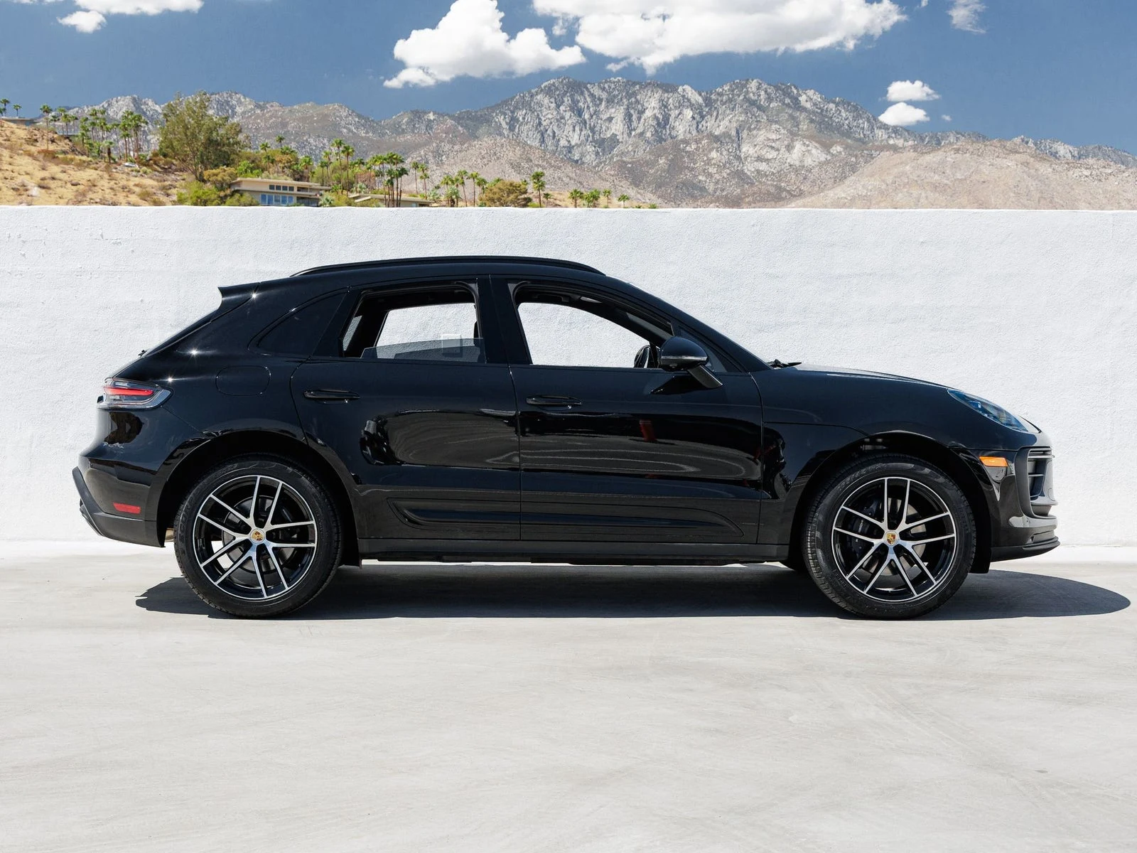 2026 Porsche Macan (95B), 8/20