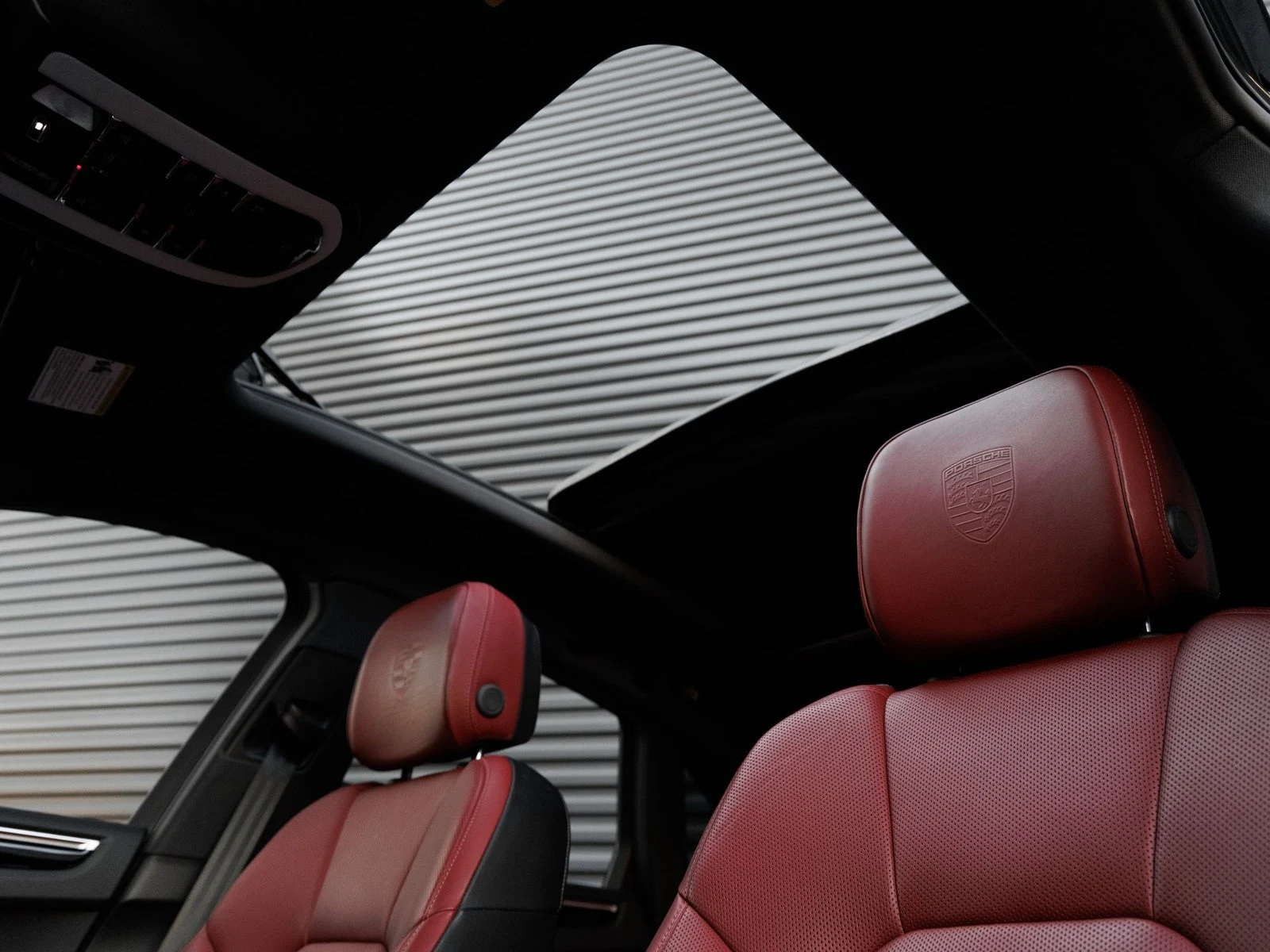 2026 Porsche Macan (95B), 14/20