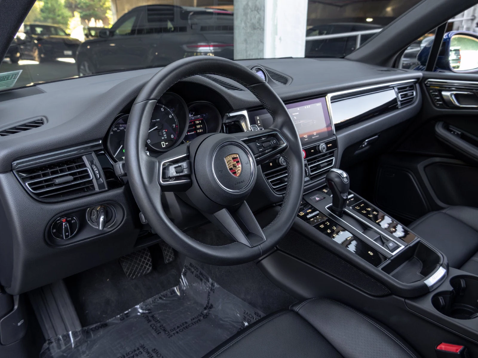 2026 Porsche Macan (95B), 4/20