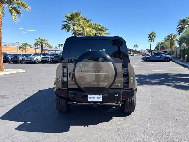2023 Land Rover Defender 110 X (L663), 6/12