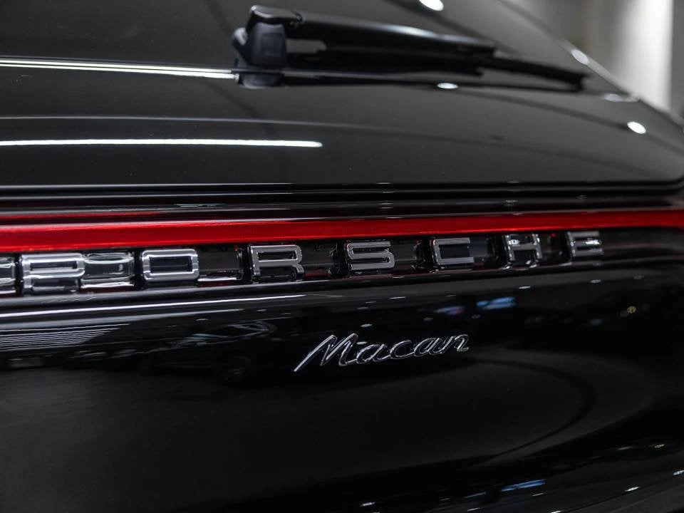 2026 Porsche Macan (95B), 18/20