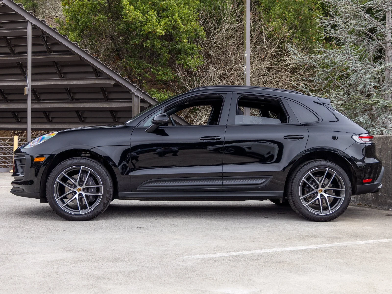 2026 Porsche Macan (95B), 2/20
