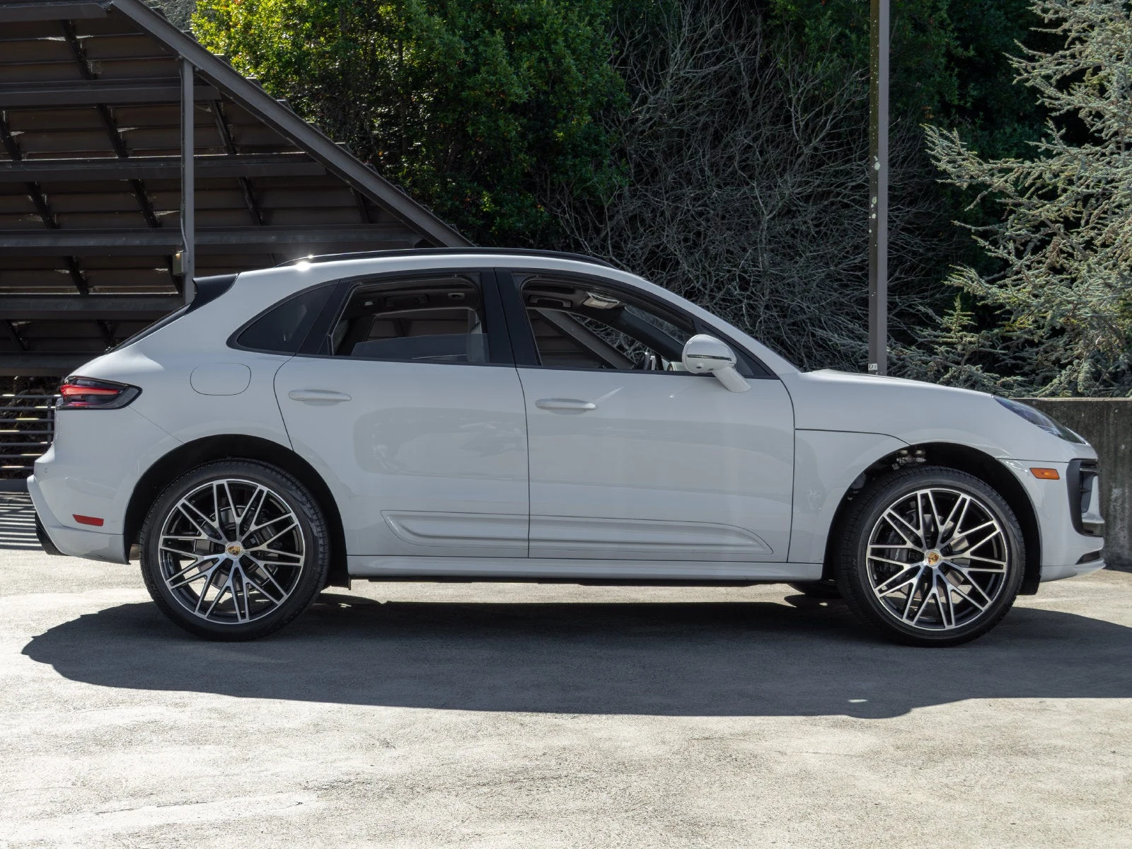 2025 Porsche Macan (95B), 12/20