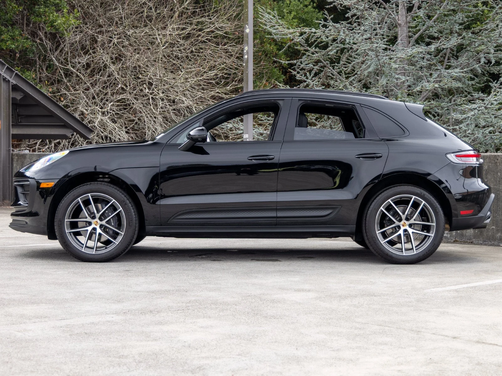 2026 Porsche Macan (95B), 2/20