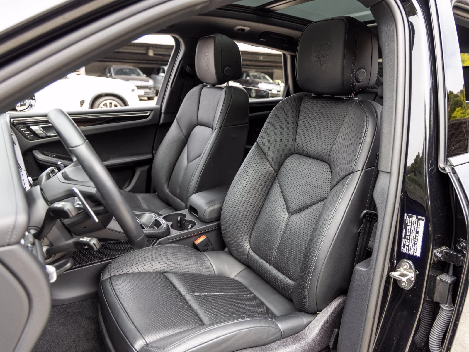 2026 Porsche Macan (95B), 5/20