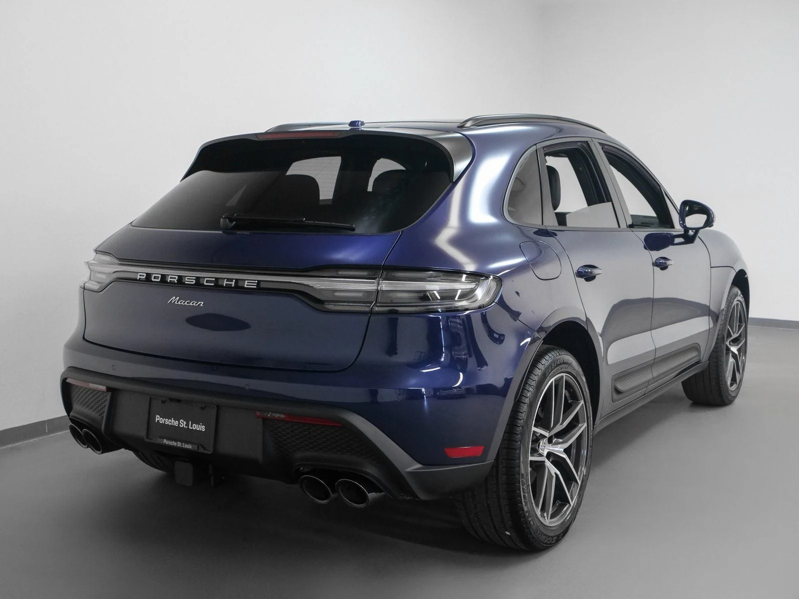 2025 Porsche Macan (95B), 12/20