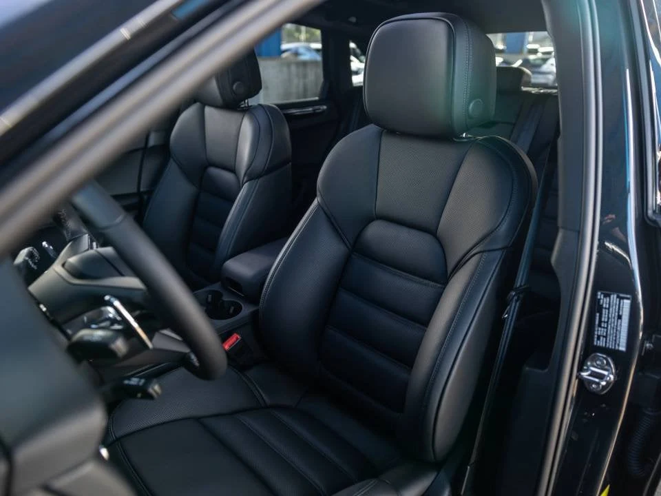 2026 Porsche Macan (95B), 5/20