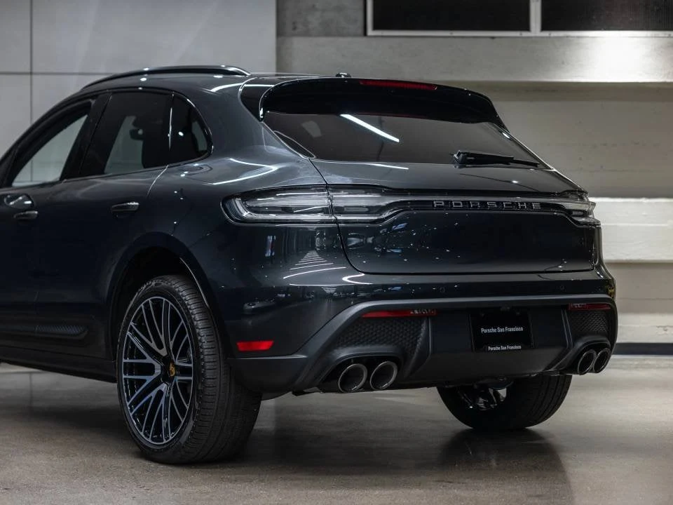 2026 Porsche Macan (95B), 9/20