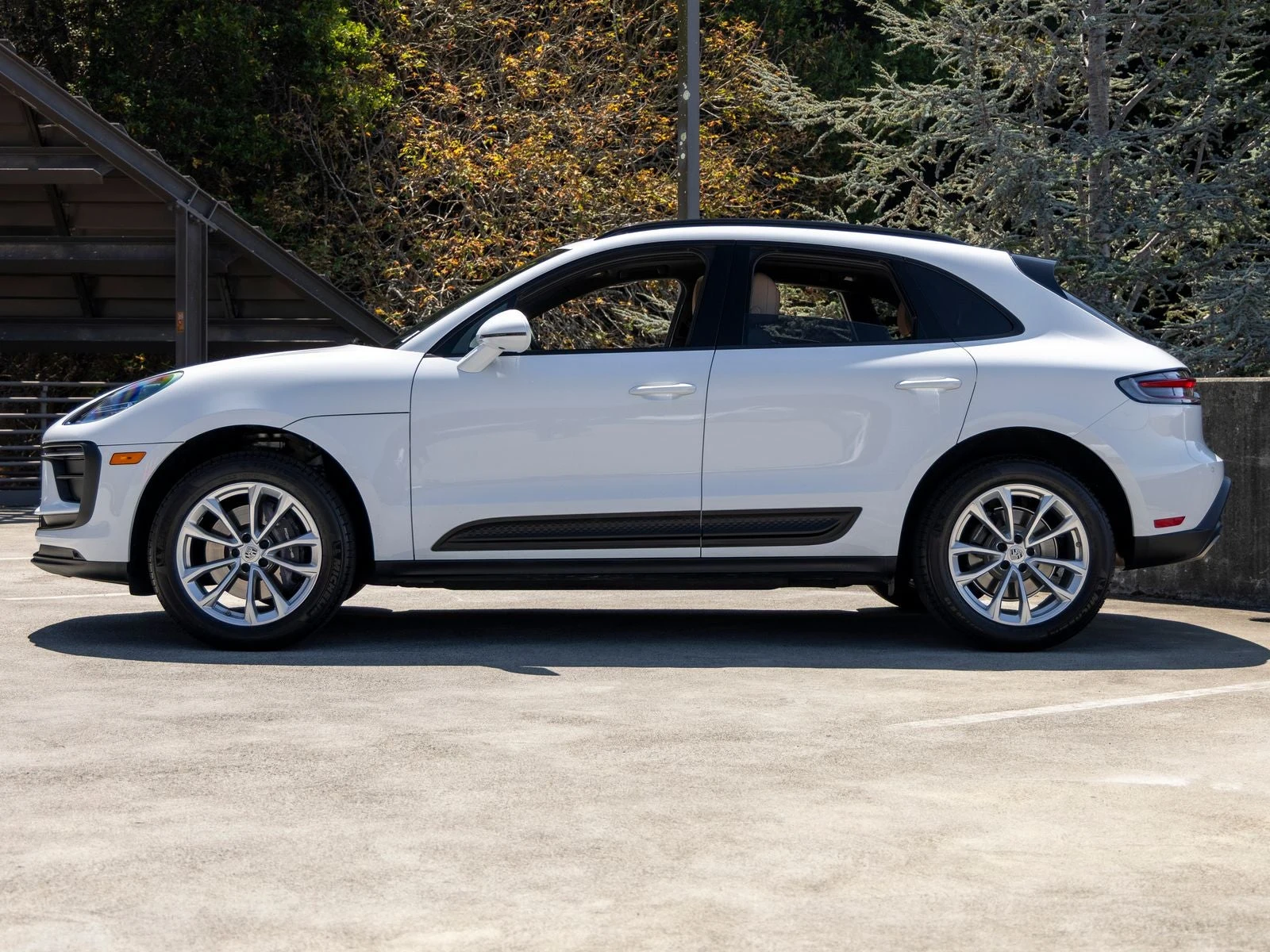 2026 Porsche Macan (95B), 2/20
