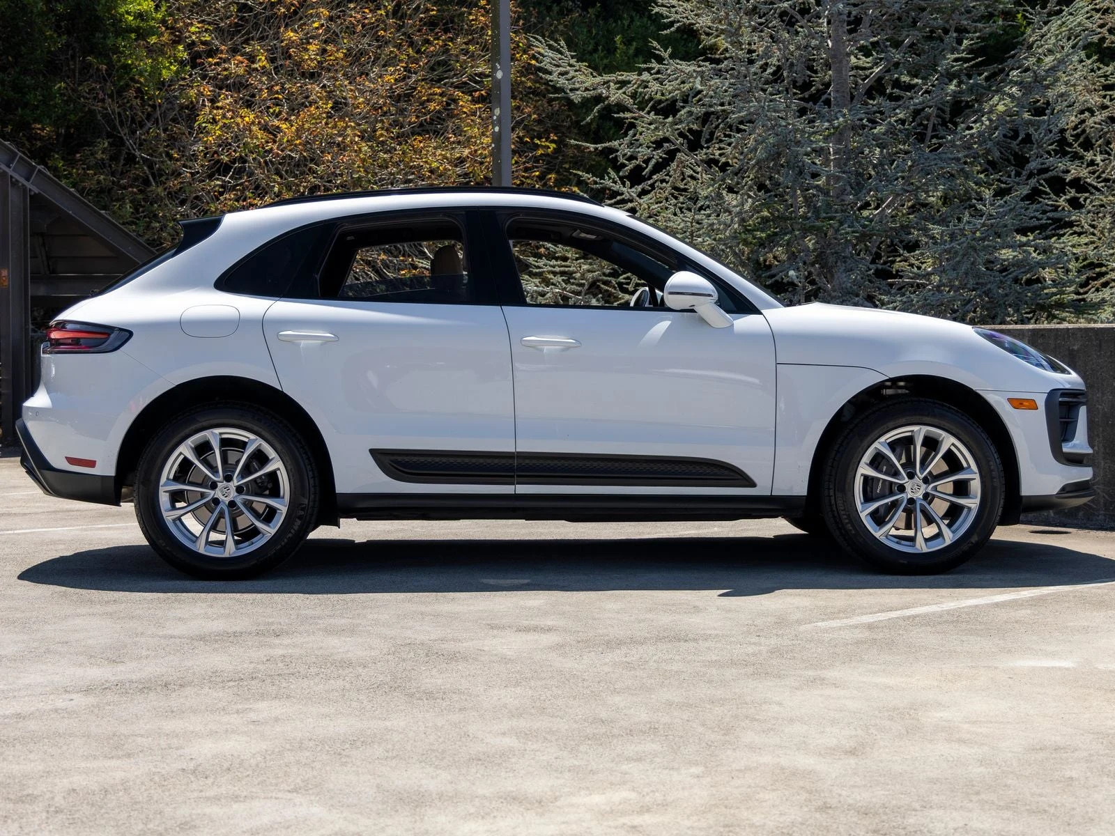 2026 Porsche Macan (95B), 12/20