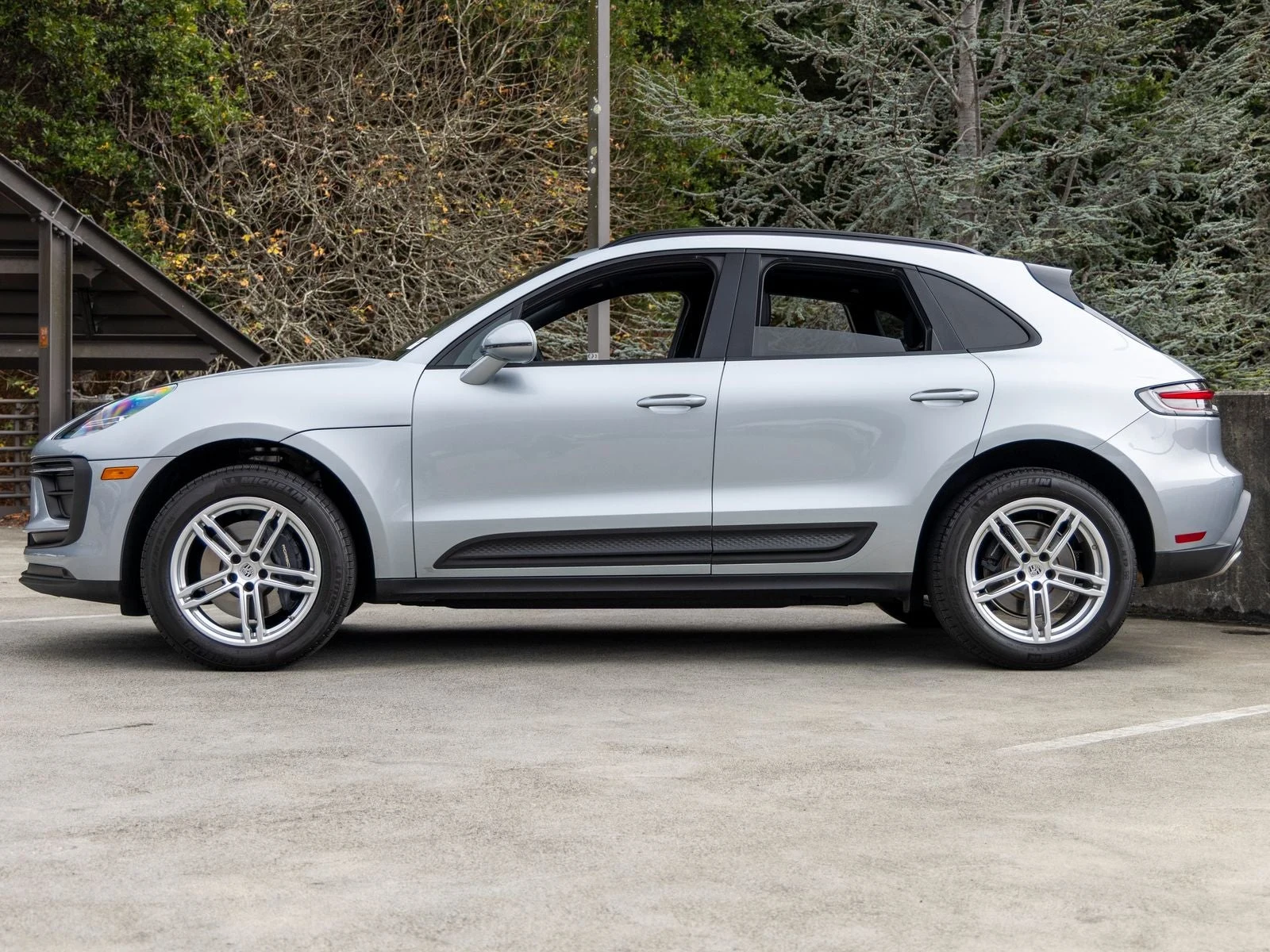 2026 Porsche Macan (95B), 2/20