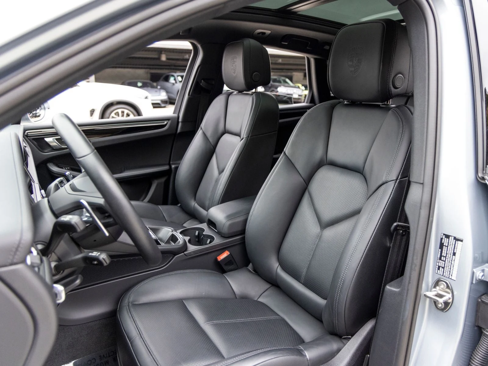 2026 Porsche Macan (95B), 5/20