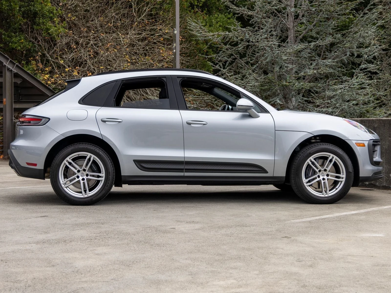 2026 Porsche Macan (95B), 12/20