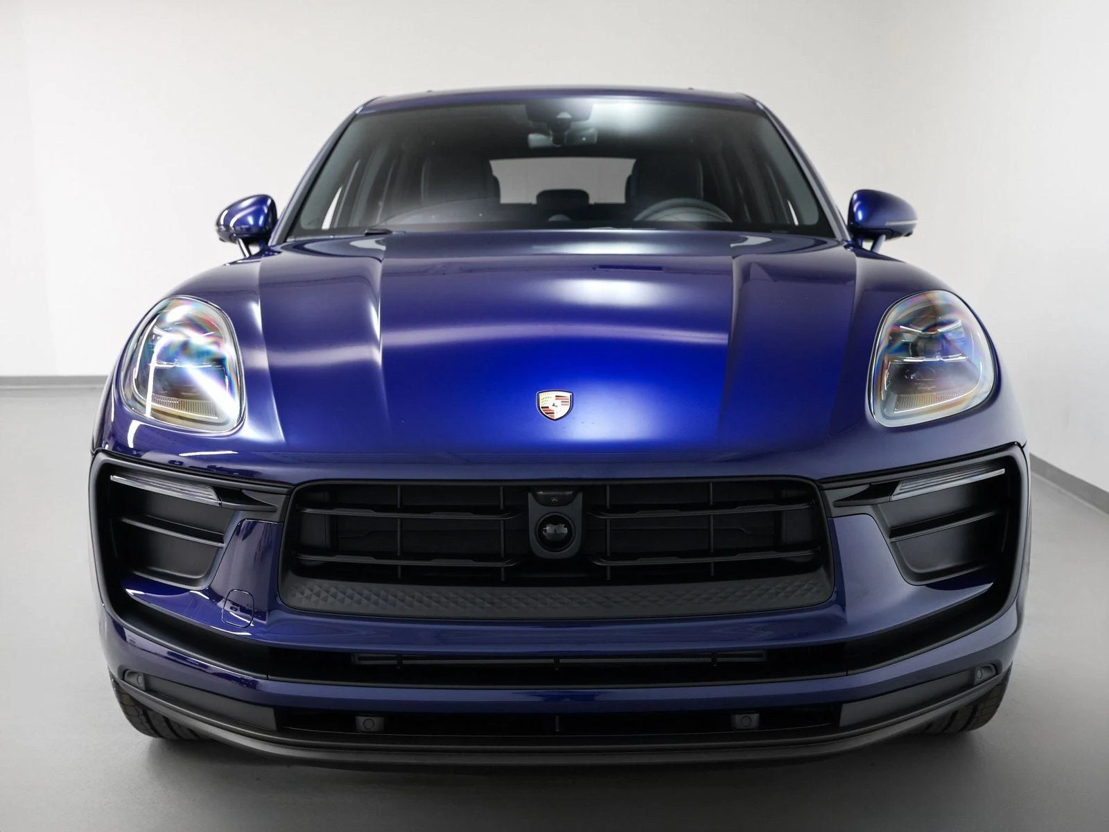 2025 Porsche Macan (95B), 7/20