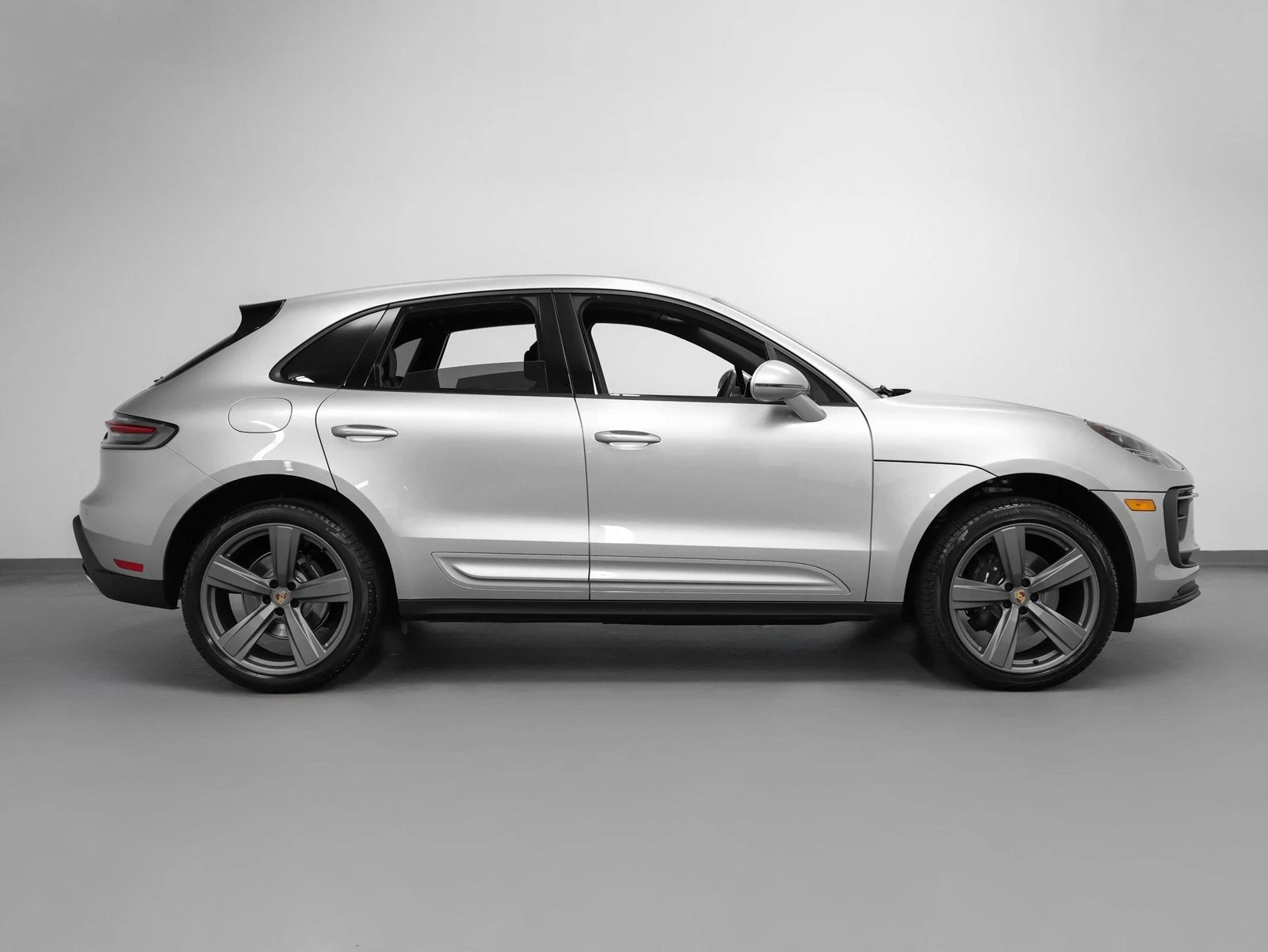 2025 Porsche Macan (95B), 13/20