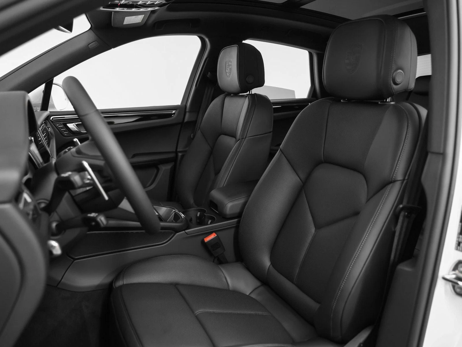 2025 Porsche Macan (95B), 5/20