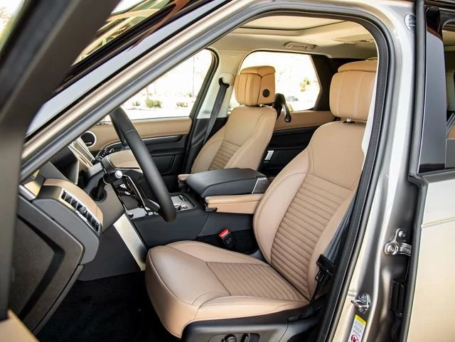 2025 Land Rover Discovery Metropolitan Edition (L462), 13/20