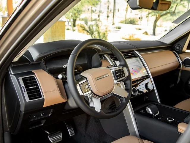 2025 Land Rover Discovery Metropolitan Edition (L462), 16/20