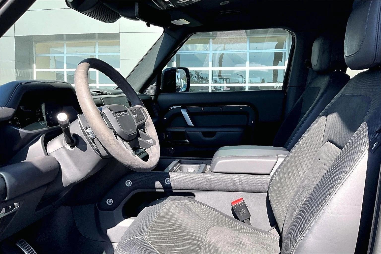 2022 Land Rover Defender 90 V8 (L663), 3/3