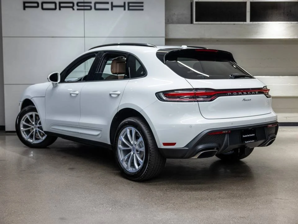 2026 Porsche Macan (95B), 3/20
