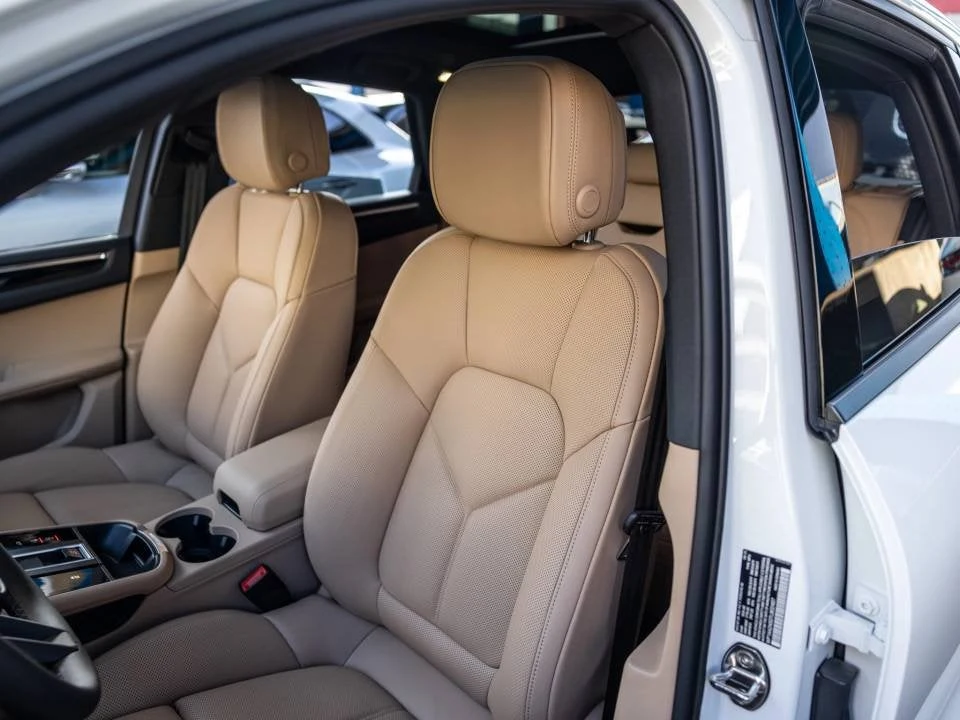 2026 Porsche Macan (95B), 5/20