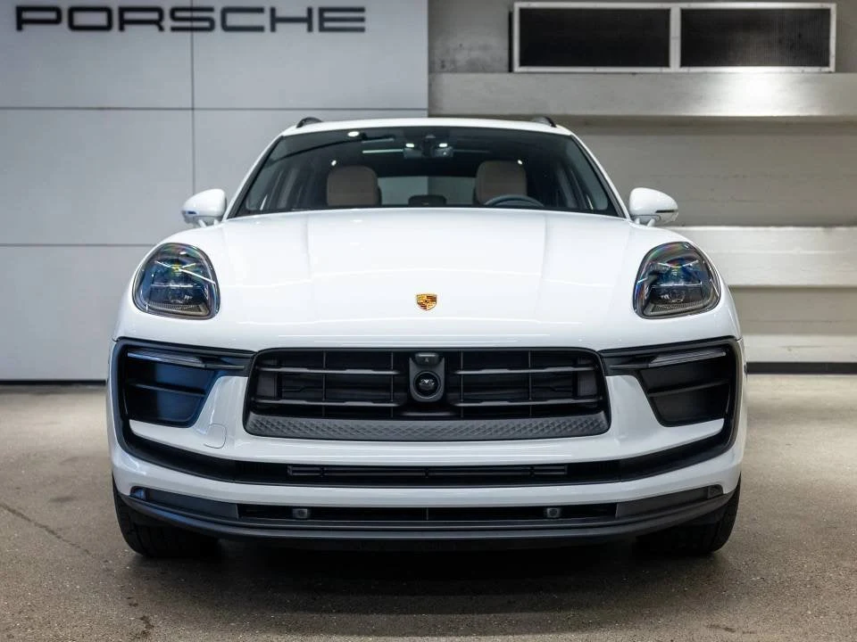 2026 Porsche Macan (95B), 11/20