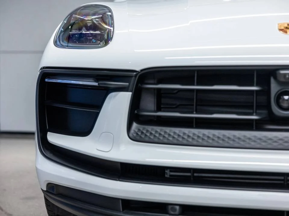 2026 Porsche Macan (95B), 18/20