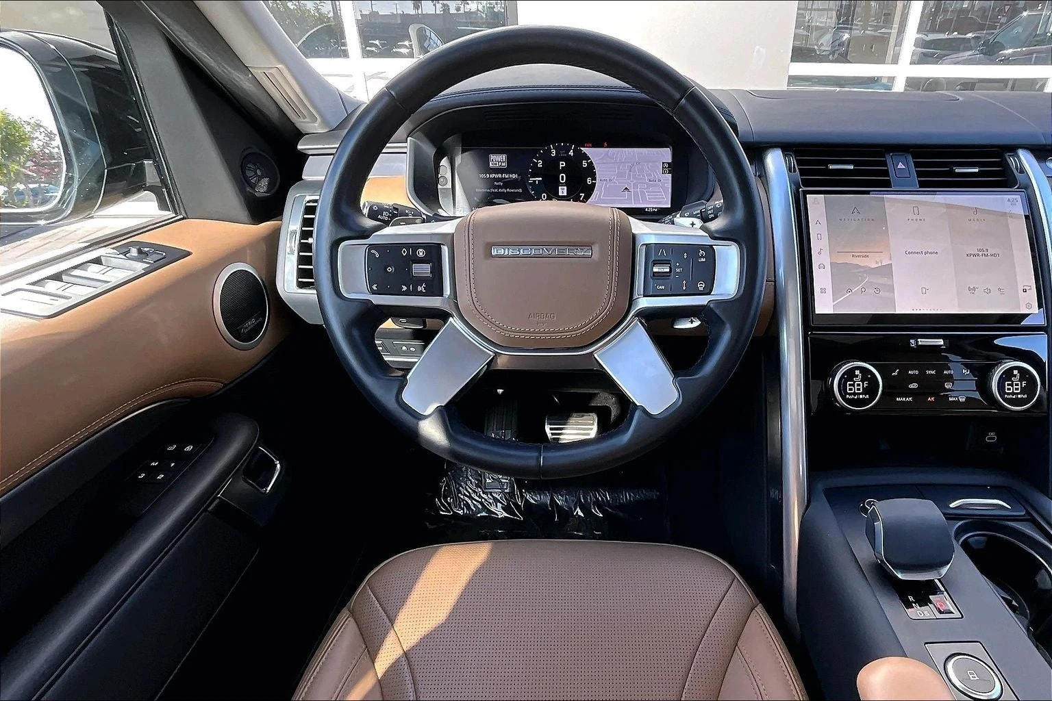 2025 Land Rover Discovery Metropolitan Edition (L462), 5/20