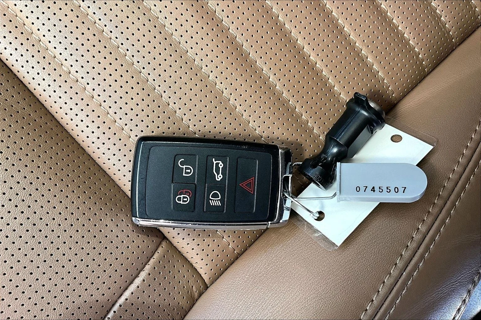 2025 Land Rover Discovery Metropolitan Edition (L462), 10/20