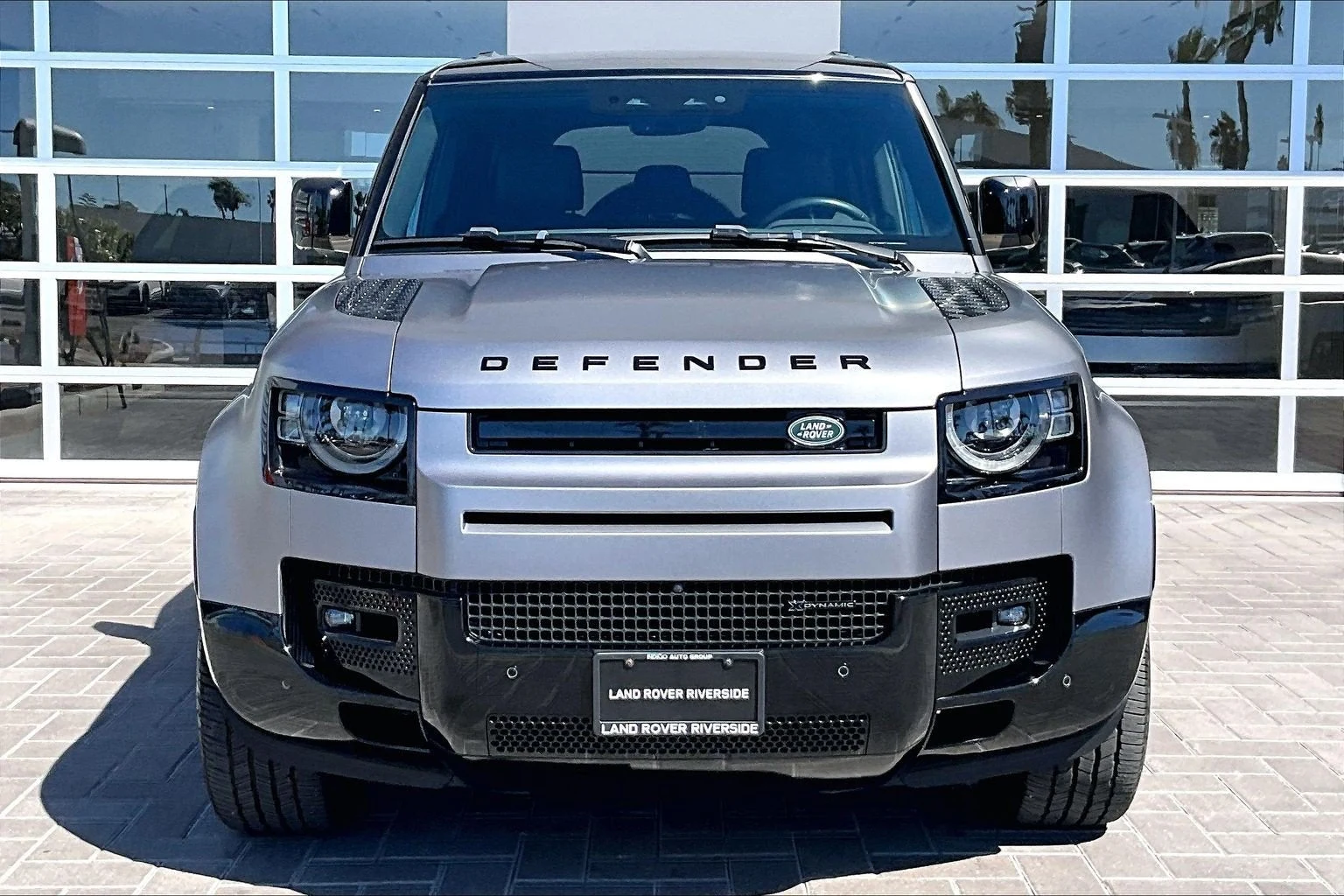 2023 Land Rover Defender 110 X-Dynamic SE (L663), 2/20