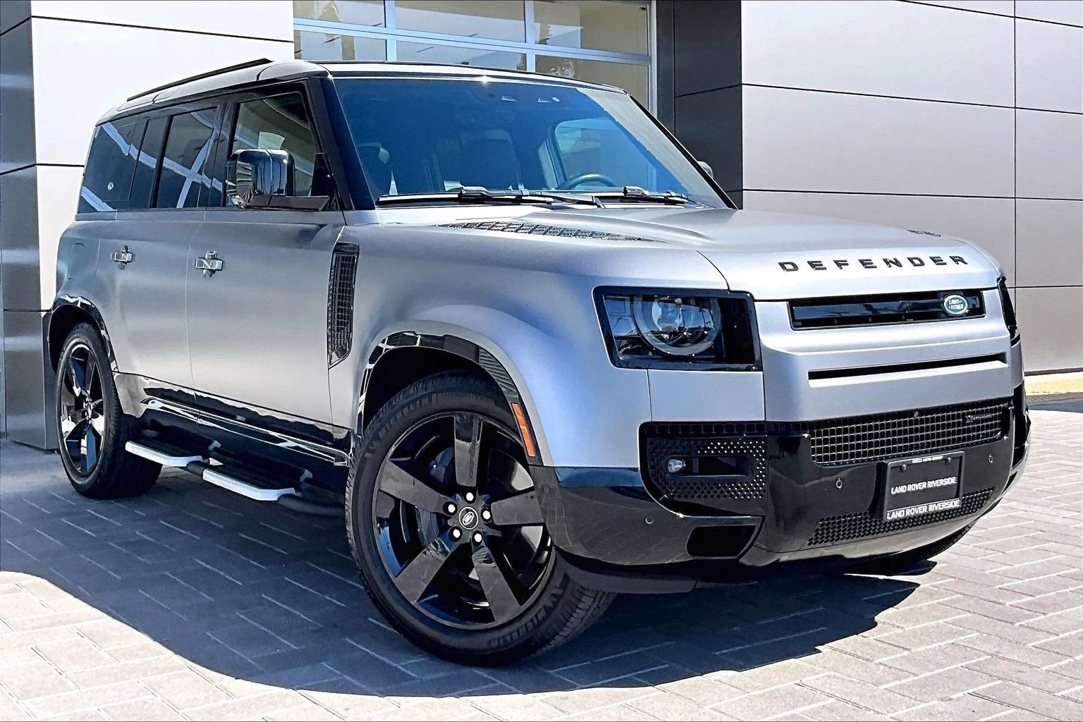 2023 Land Rover Defender 110 X-Dynamic SE (L663), 3/20