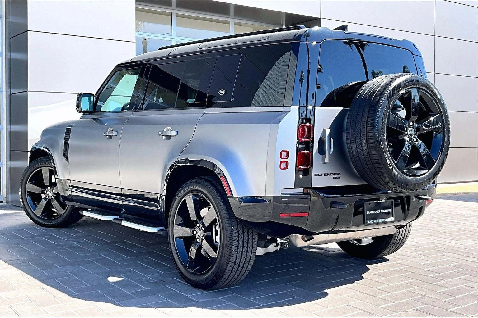 2023 Land Rover Defender 110 X-Dynamic SE (L663), 12/20