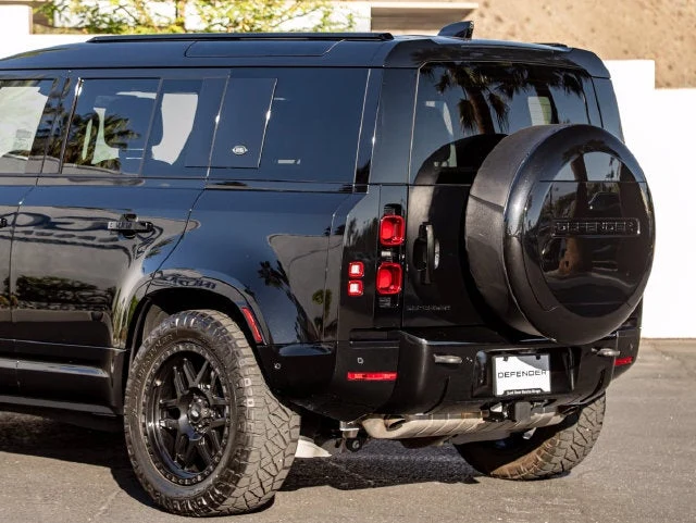 2024 Land Rover Defender 110 X-Dynamic SE (L663), 10/20