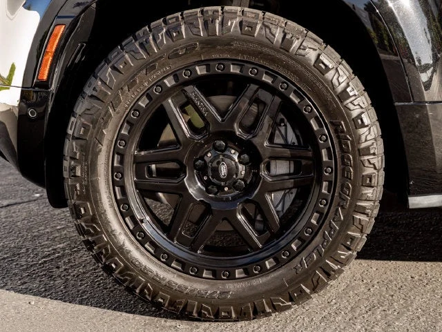 2024 Land Rover Defender 110 X-Dynamic SE (L663), 11/20
