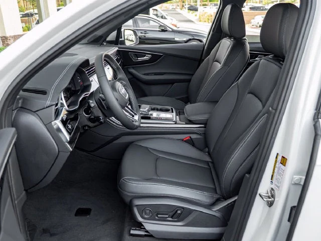 2026 Audi Q7 55 TFSI Premium Plus quattro (4M), 13/20