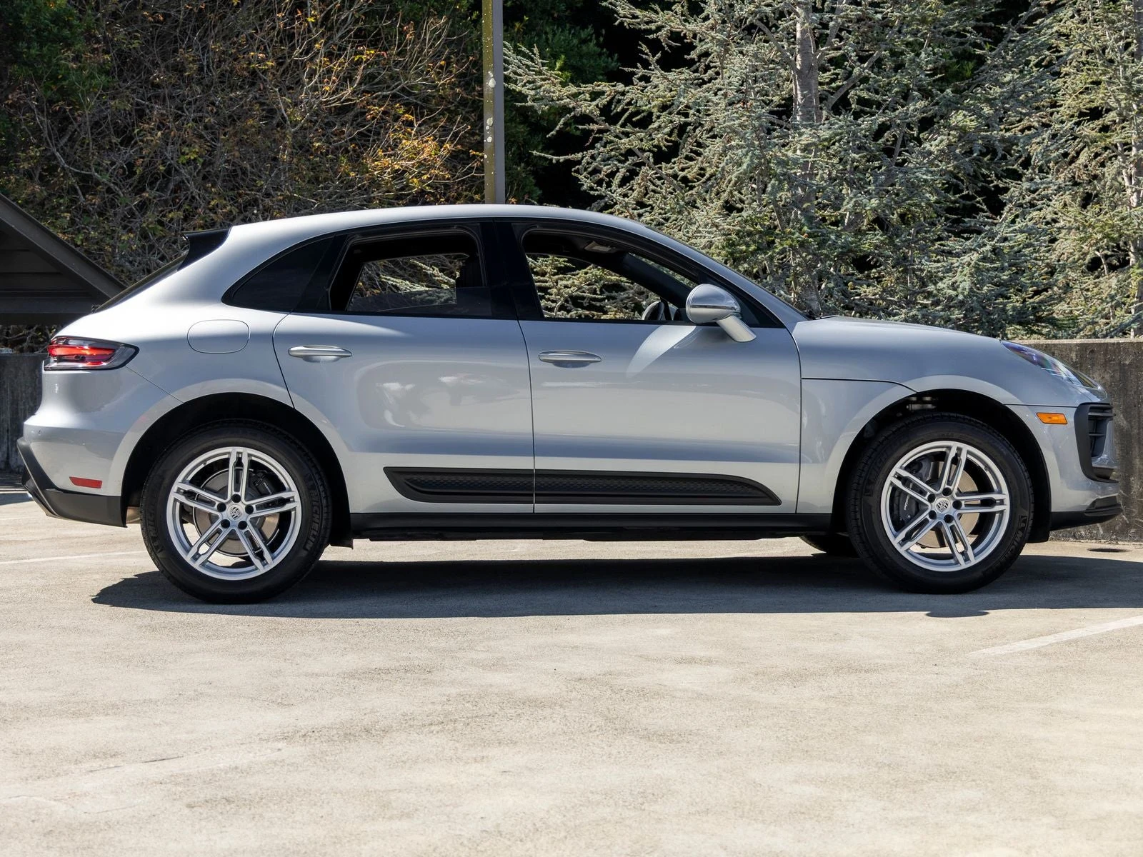 2026 Porsche Macan (95B), 12/20
