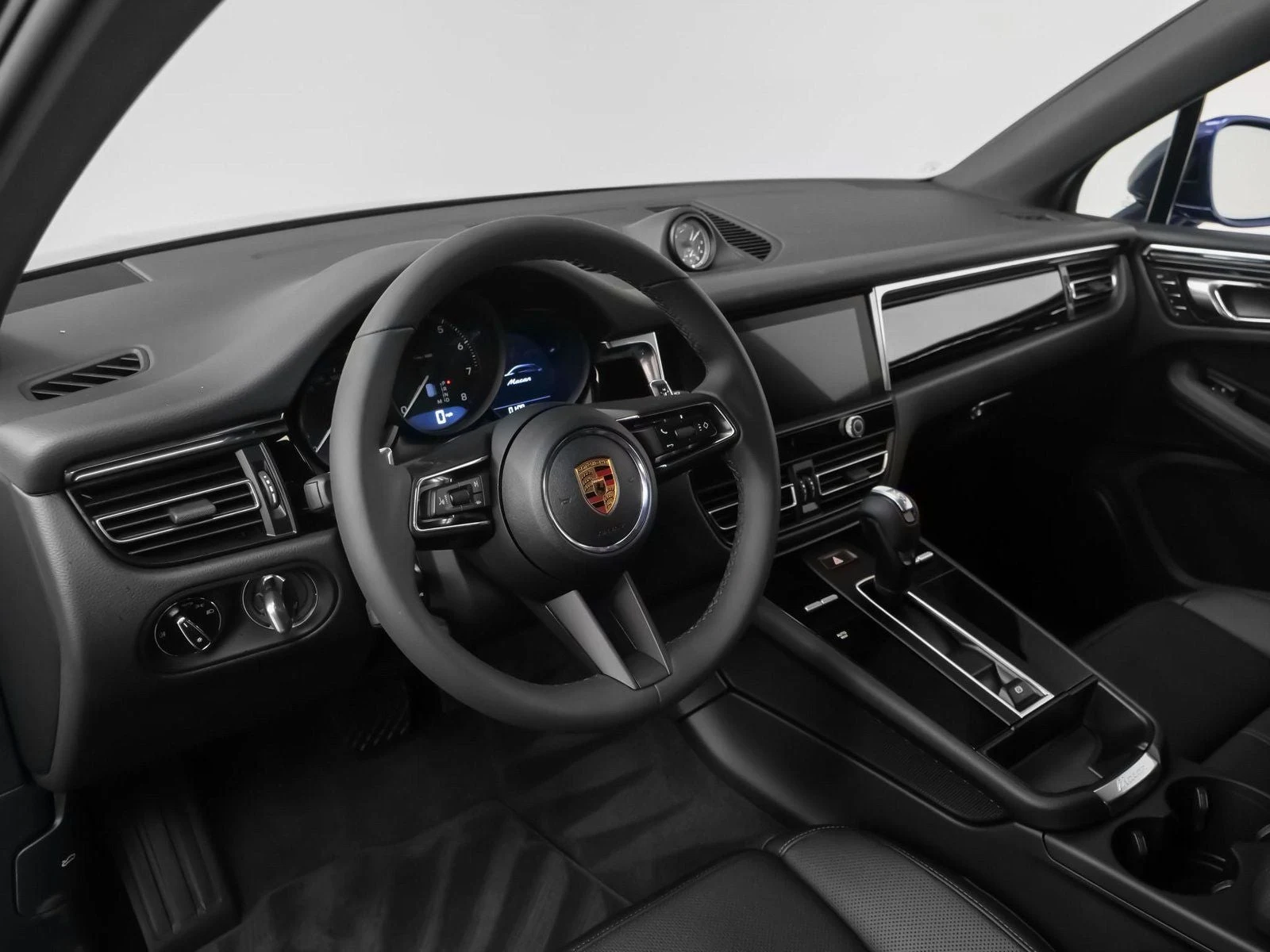 2025 Porsche Macan (95B), 4/20