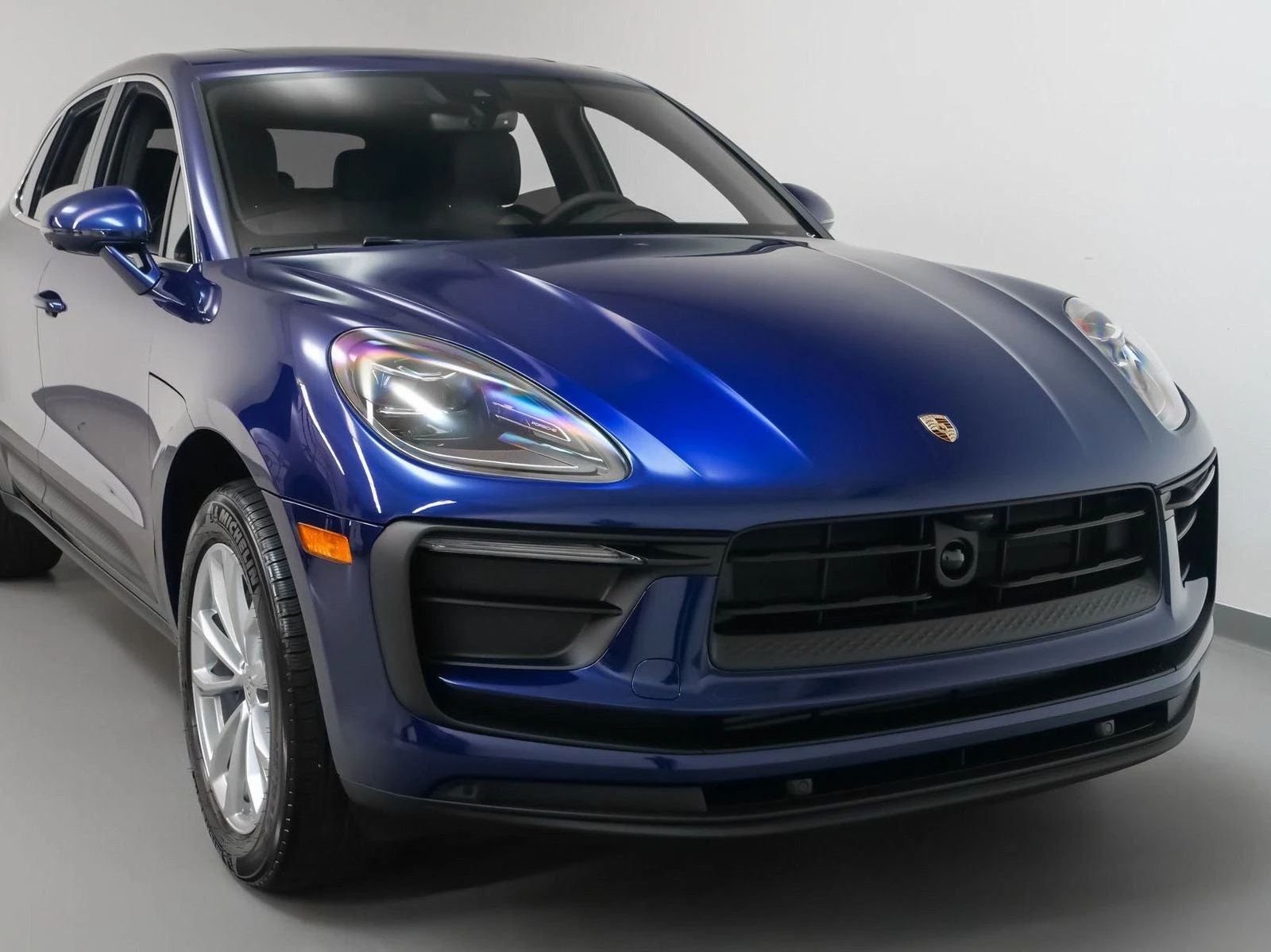 2025 Porsche Macan (95B), 9/20