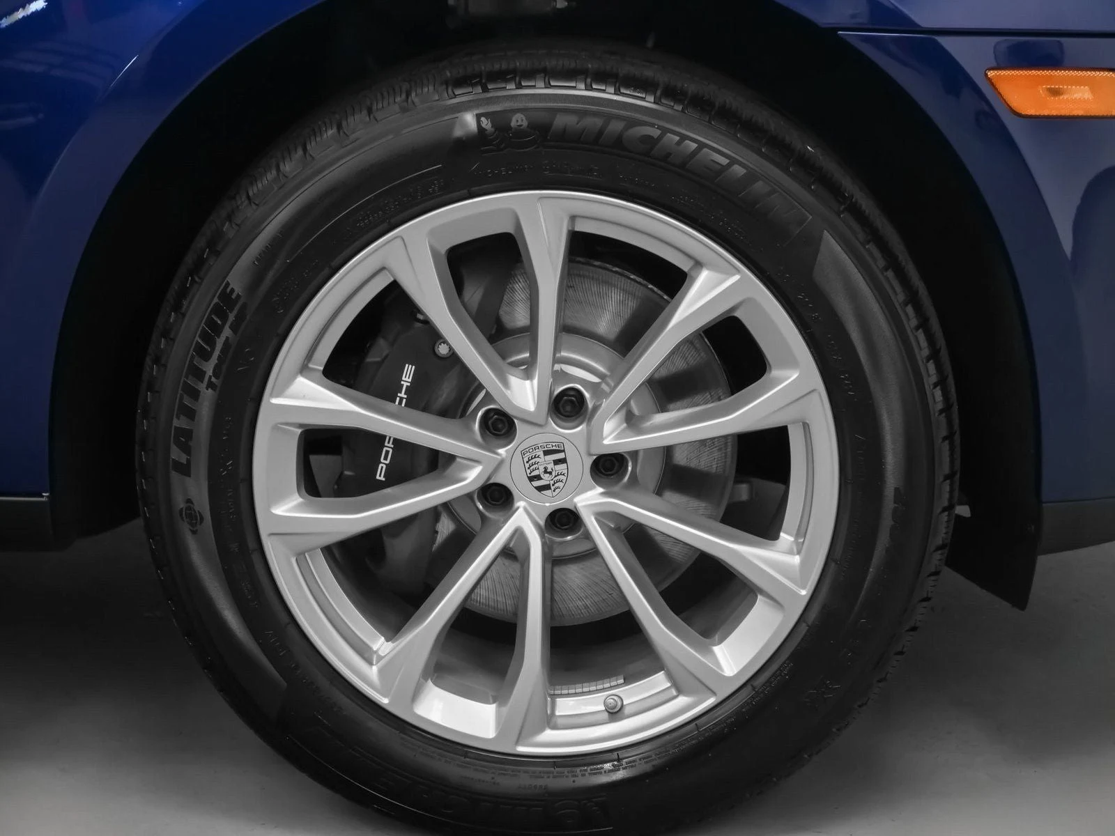 2025 Porsche Macan (95B), 15/20