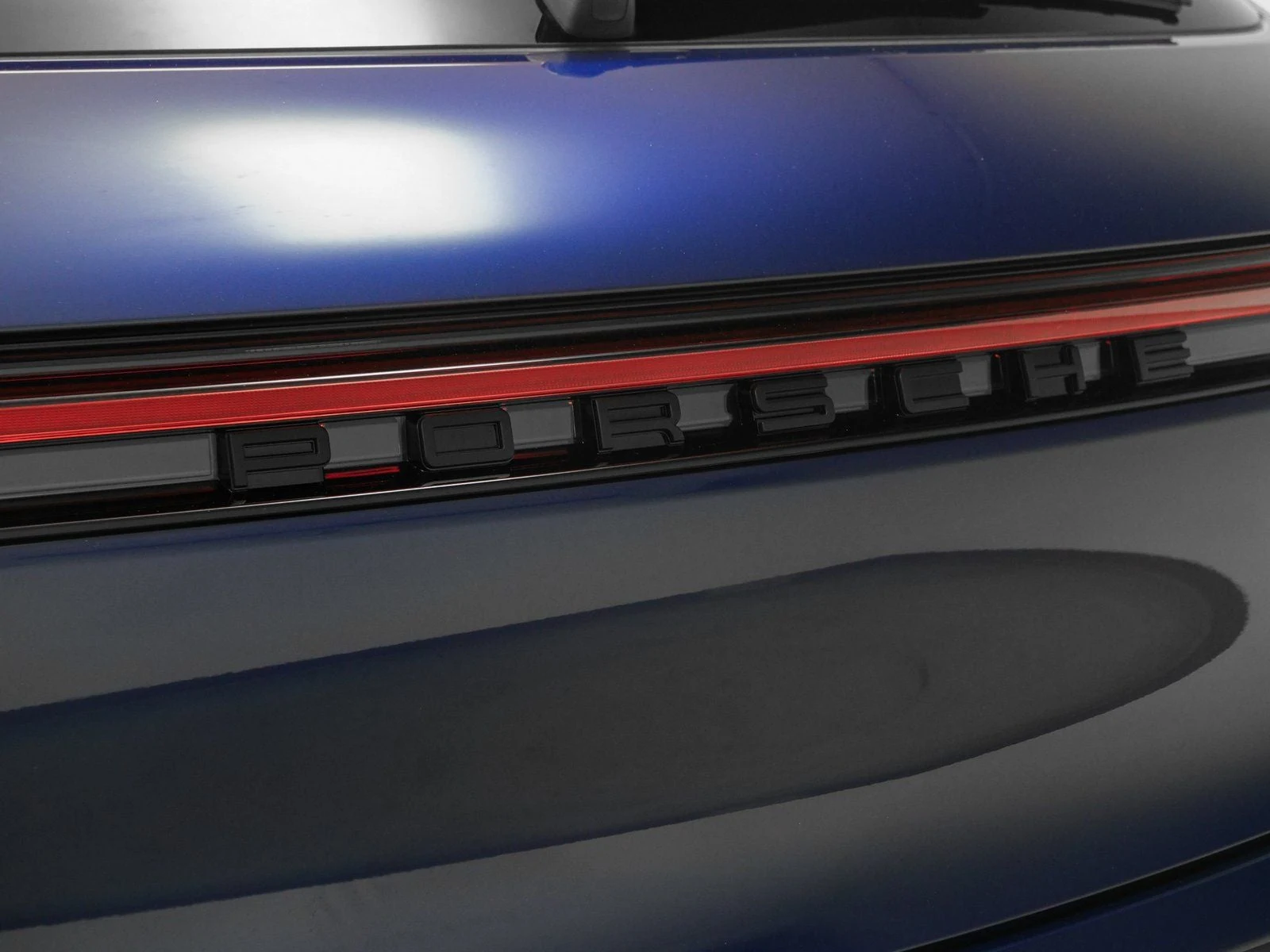 2025 Porsche Macan (95B), 8/20