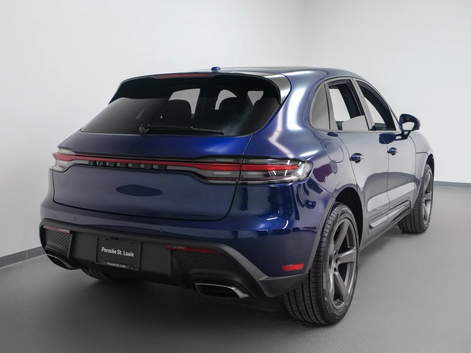 2025 Porsche Macan (95B), 9/20