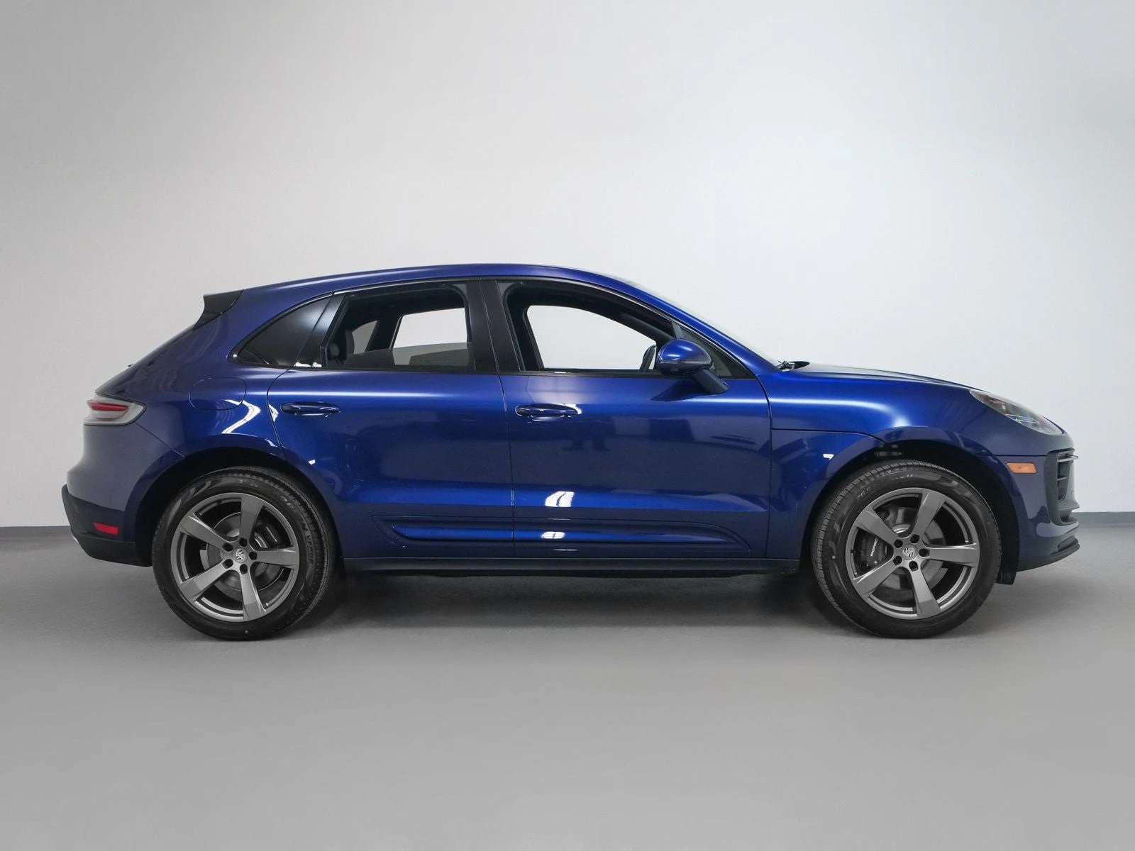 2025 Porsche Macan (95B), 10/20