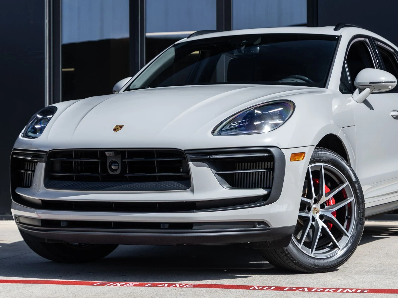 2024 Porsche Macan S (95B), 7/20