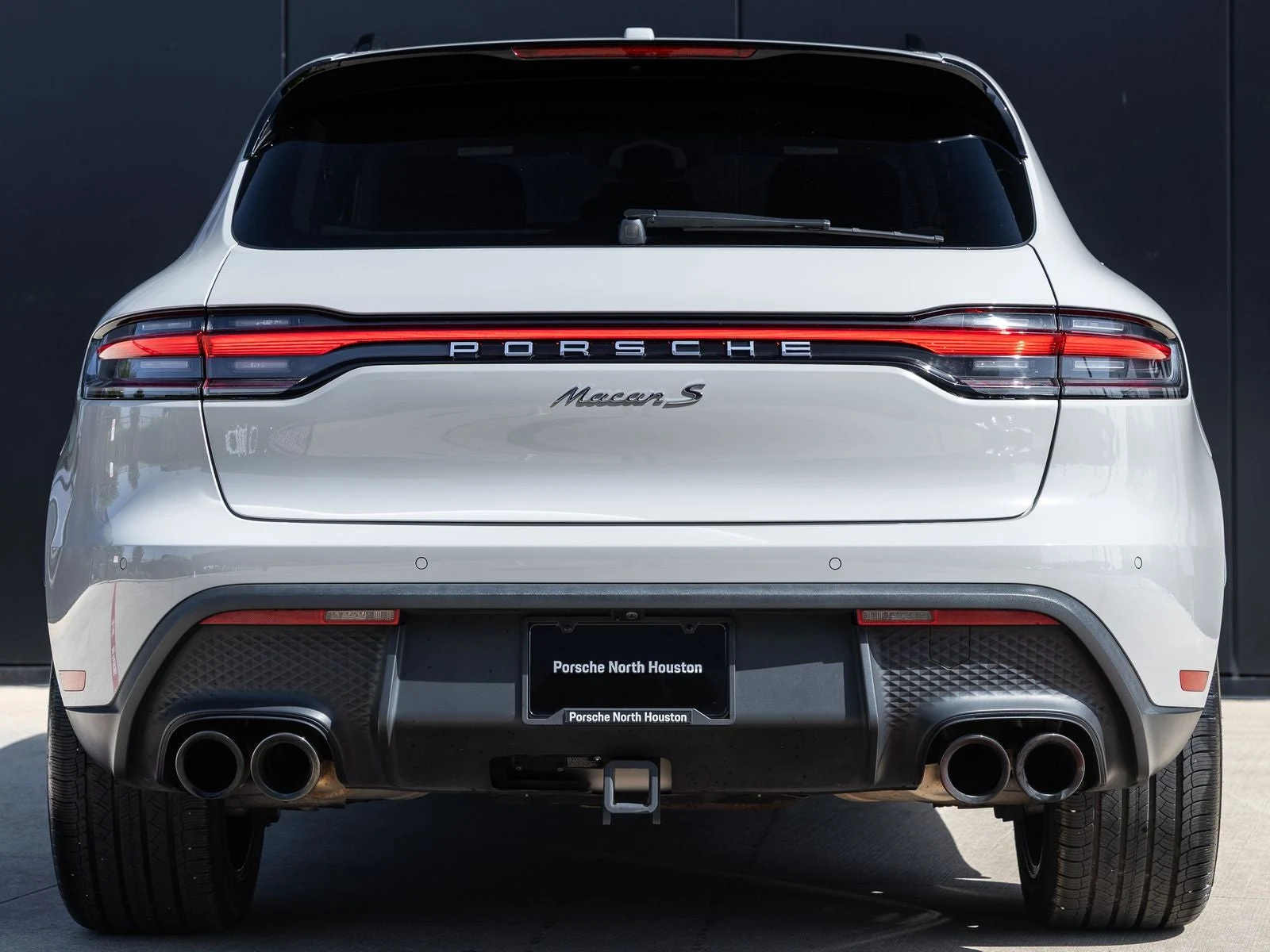 2024 Porsche Macan S (95B), 10/20